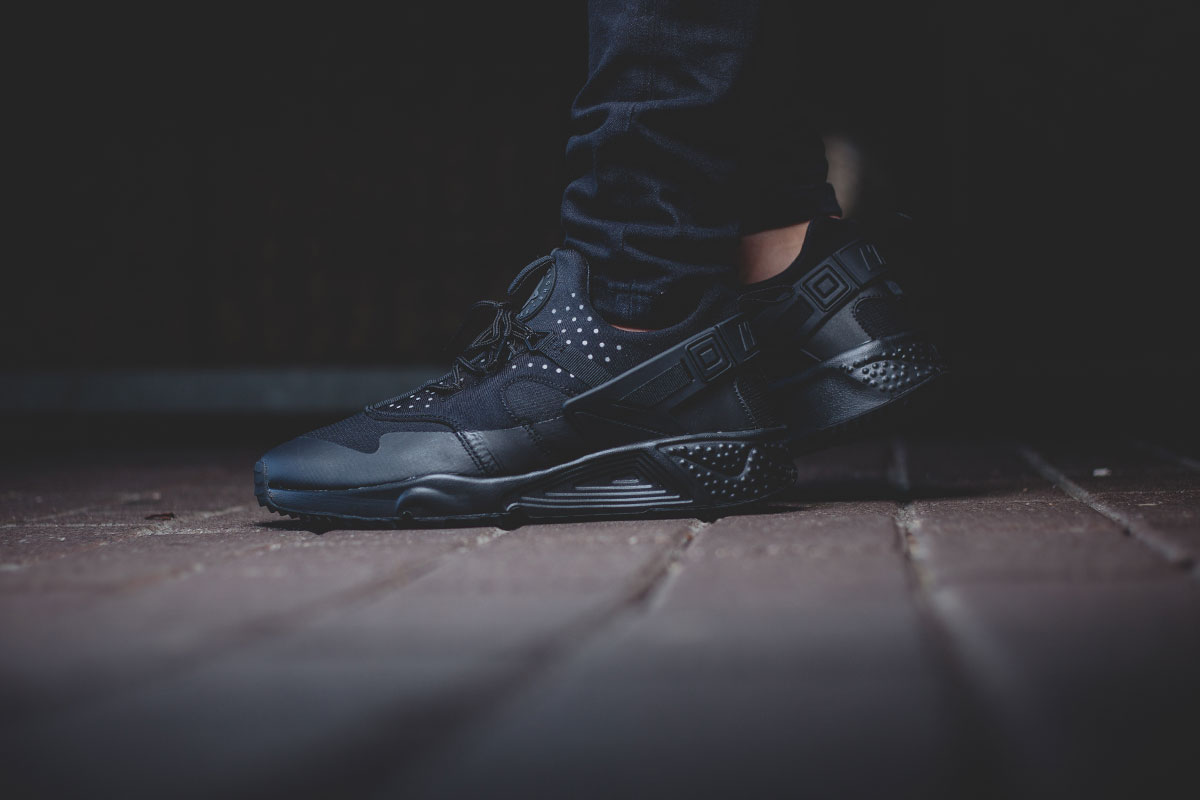 Nike Huarache Utility Black