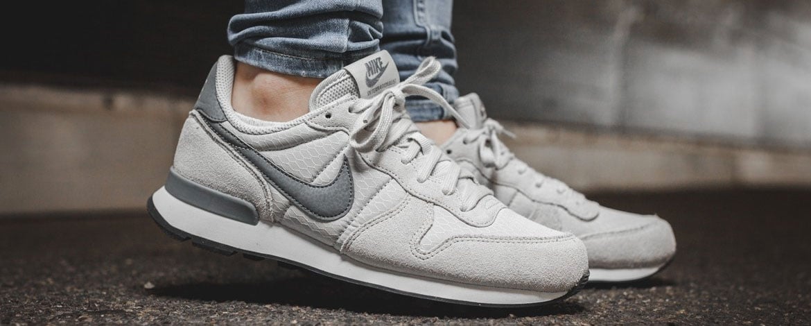 nike air internationalist nike air internationalist